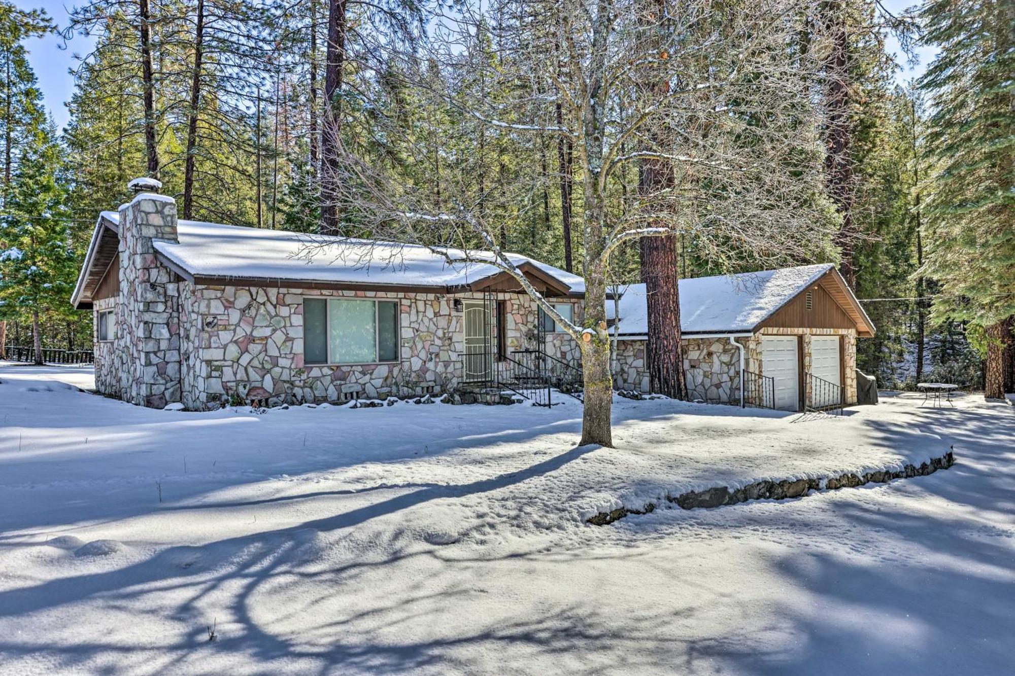 Riverfront Home Near Yosemite National Park! Groveland Dış mekan fotoğraf