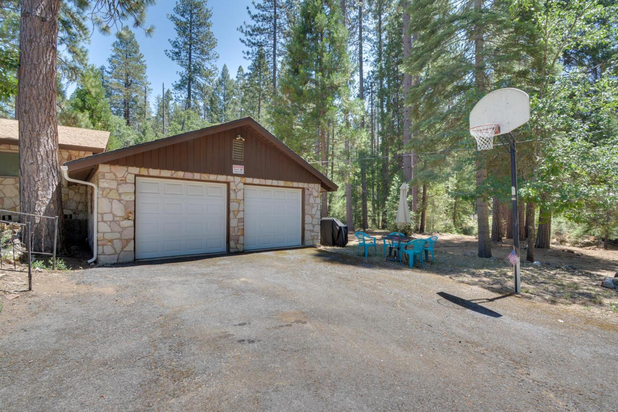 Riverfront Home Near Yosemite National Park! Groveland Dış mekan fotoğraf